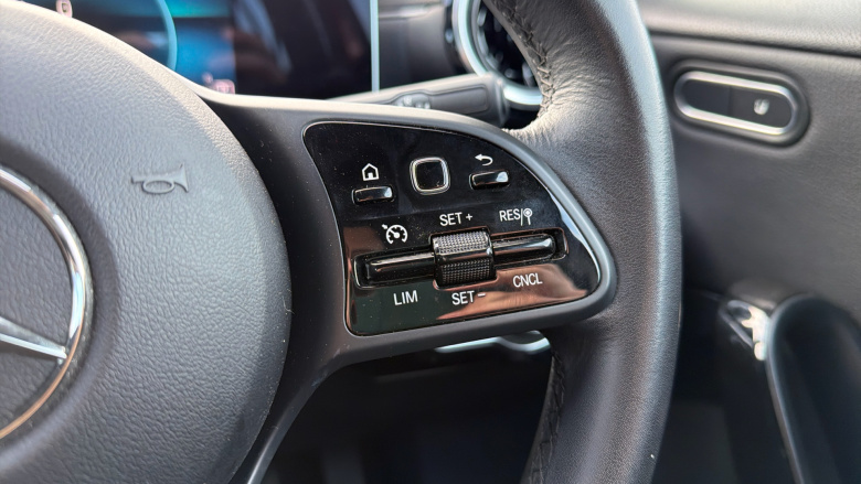 Mercedes-Benz A-Class A180d SE Executive 5dr Auto Diesel Hatchback